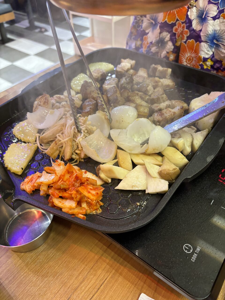파타야 한식당 삼겹살 불판 구이